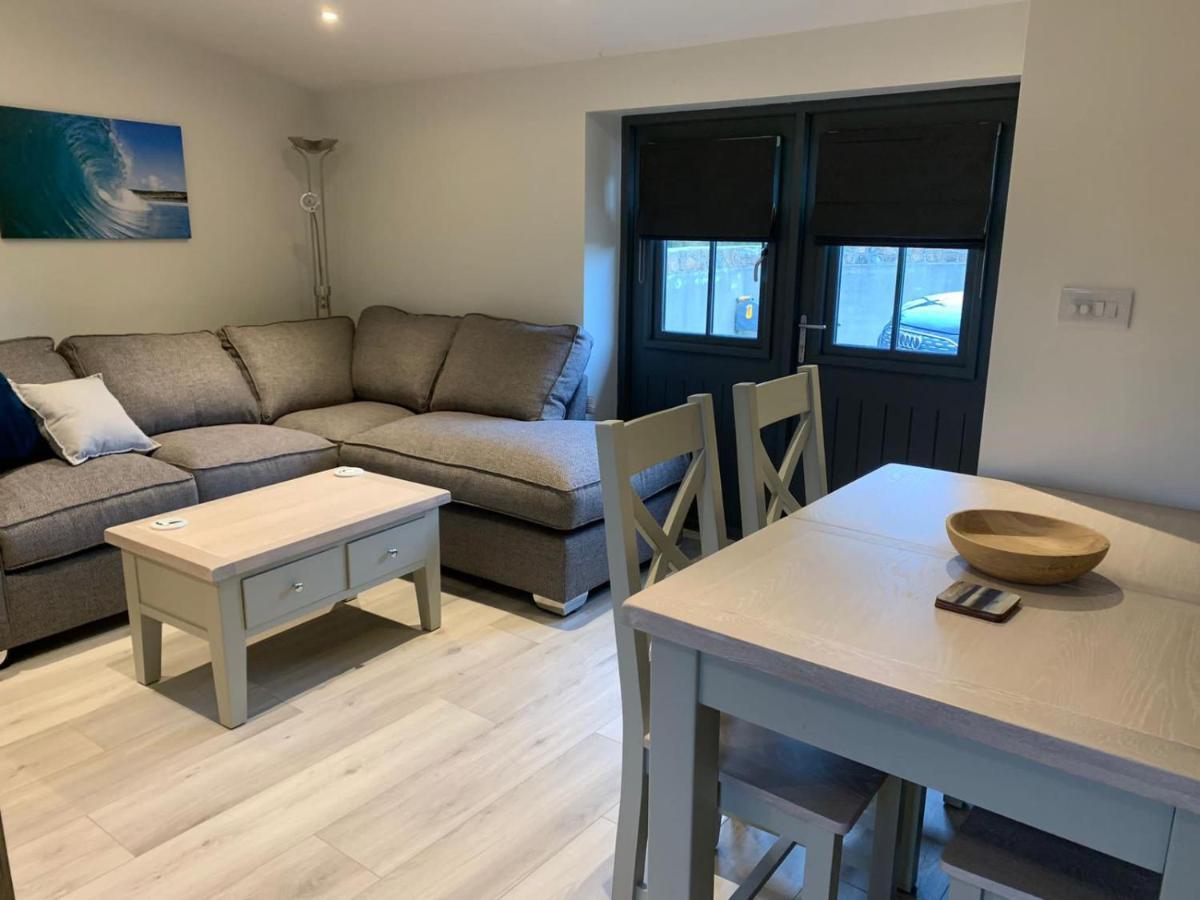 Thistledown Lodge! 5 Minutes From Beach! Free Cancellation! Haverfordwest Exteriör bild